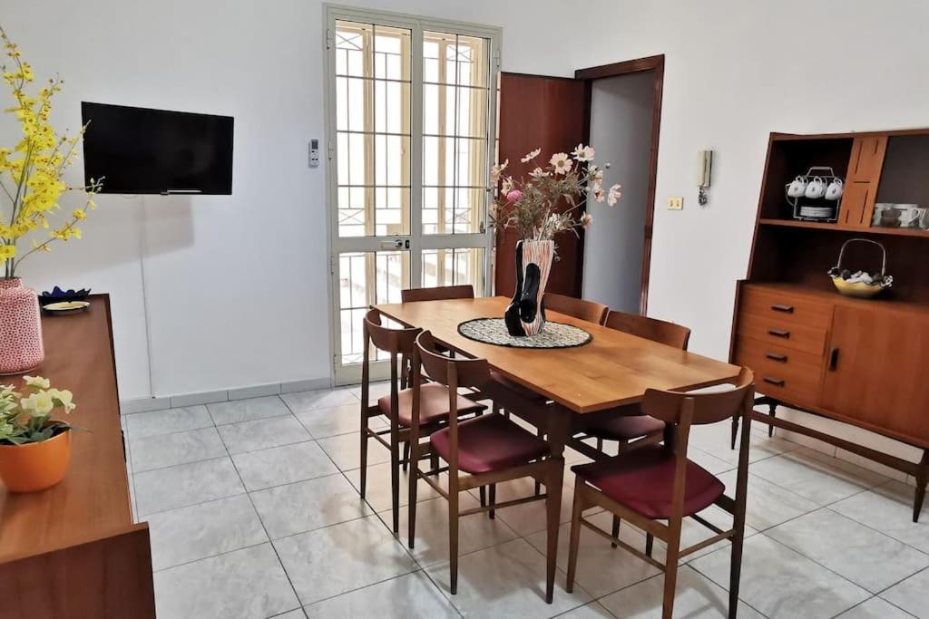 Casa Valentina A 100 M Dal Mare Apartment Santa Flavia Ngoại thất bức ảnh