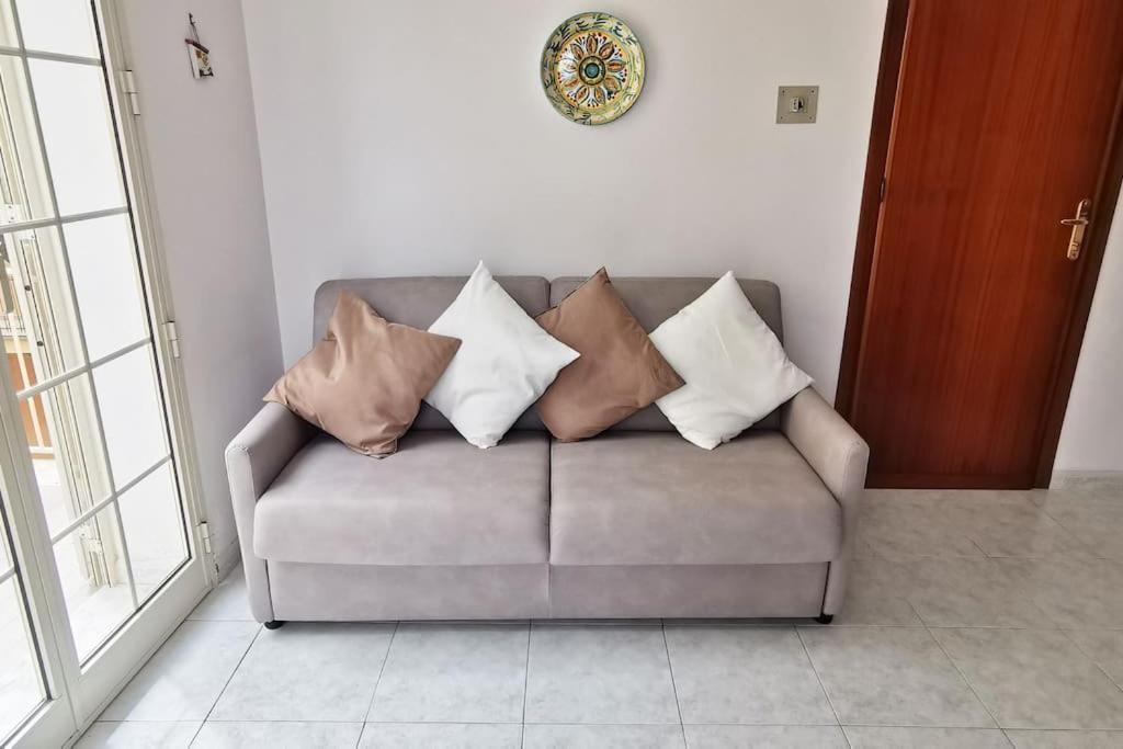 Casa Valentina A 100 M Dal Mare Apartment Santa Flavia Ngoại thất bức ảnh