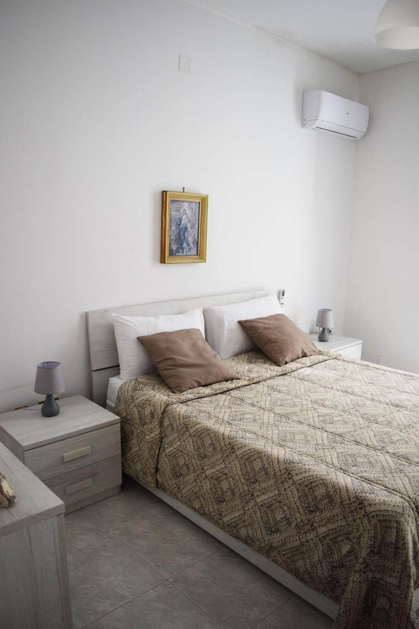 Casa Valentina A 100 M Dal Mare Apartment Santa Flavia Ngoại thất bức ảnh