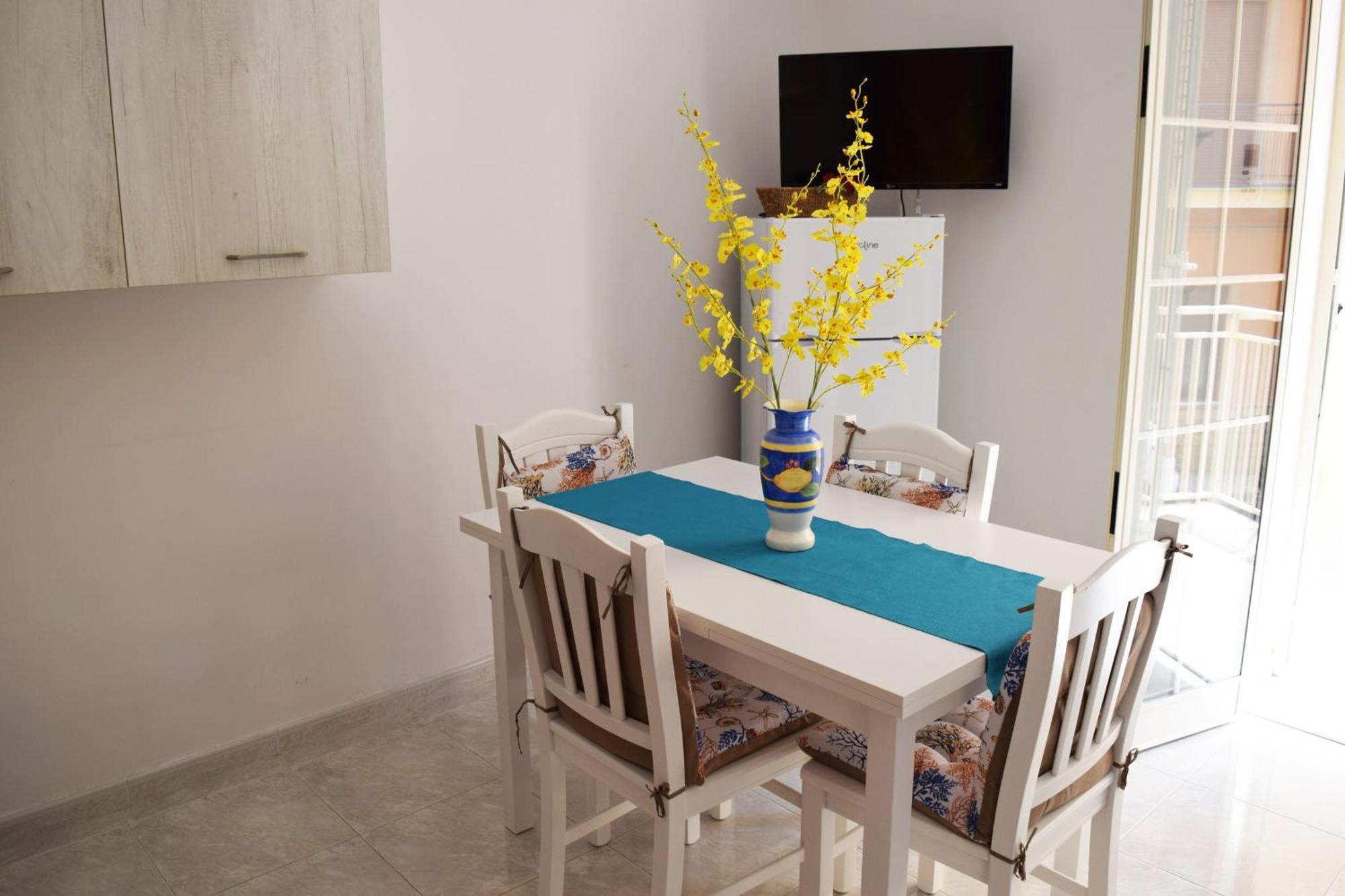 Casa Valentina A 100 M Dal Mare Apartment Santa Flavia Ngoại thất bức ảnh